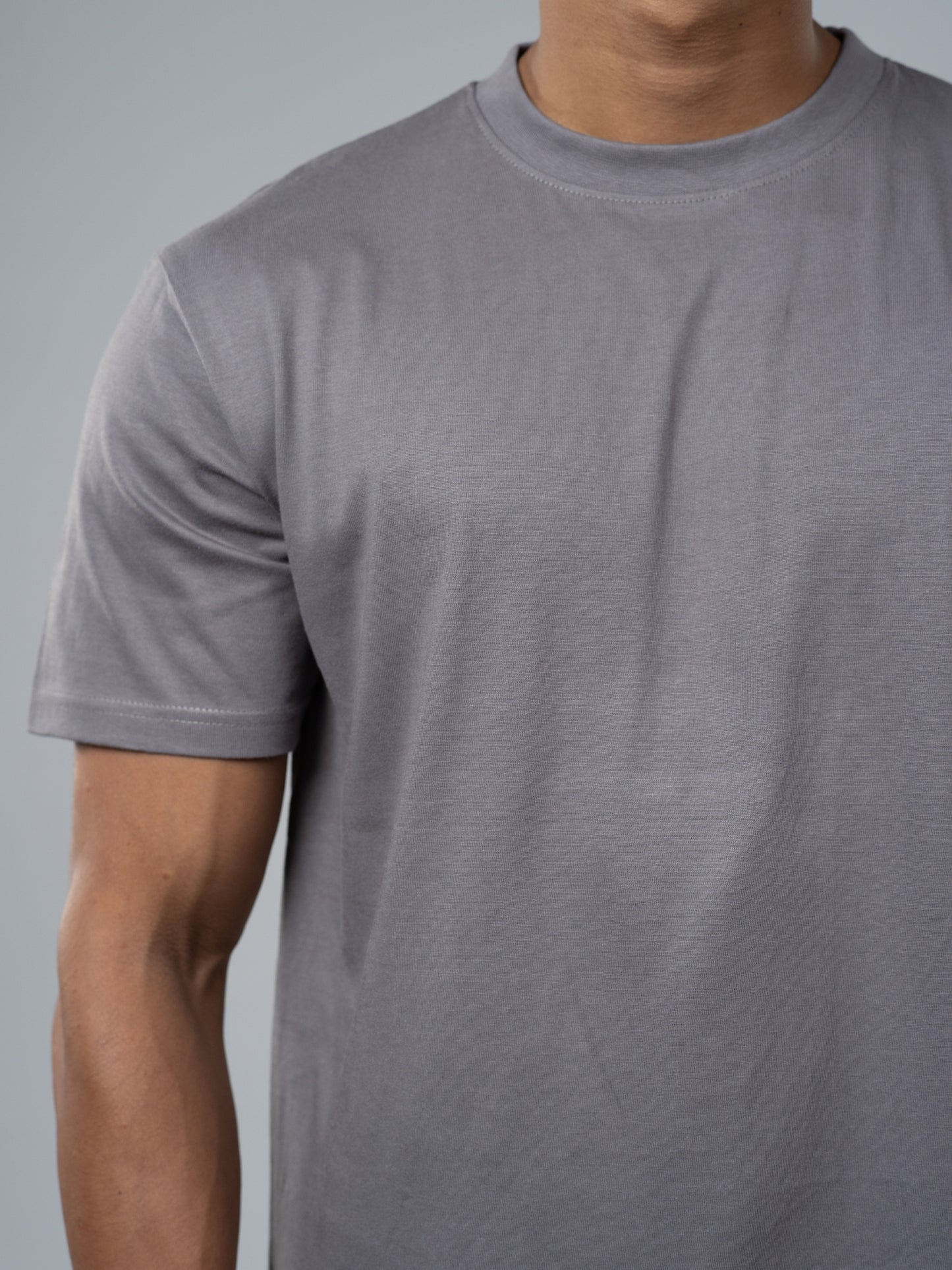 Roads to India® Men's Cotton Casual T-Shirt – Premium Plain T-Shirt | Unisex Fit (Regular)| 180 GSM | Half Sleeve, Round Neck | S–5XL | White, Black, Nevy Blue, Red, Golden Yellow, Olive Green, Grey