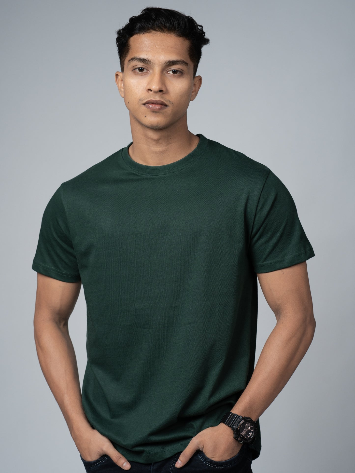Roads to India® Men's Cotton Casual T-Shirt – Premium Plain T-Shirt | Unisex Fit (Regular)| 180 GSM | Half Sleeve, Round Neck | S–5XL | White, Black, Nevy Blue, Red, Golden Yellow, Olive Green, Grey