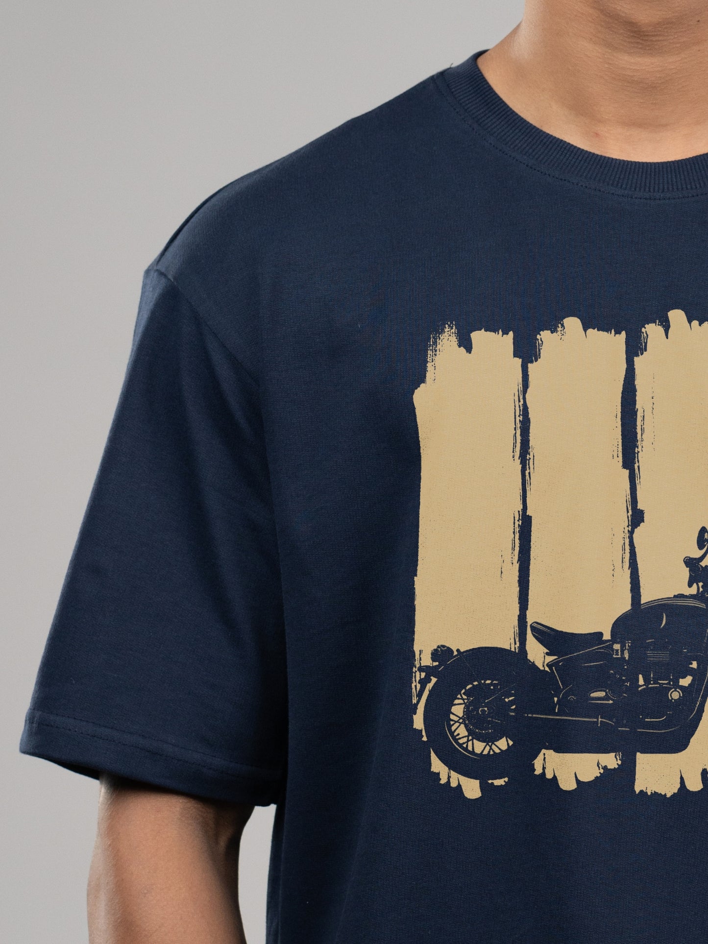 Roads to India® T-Shirt for Men – 100% Cotton Ladakh Motorcycle Rider Half Sleeve Round Neck Graphic Print Tee | Regular & Oversized Fit | 180/220 GSM | S–5XL | Black, Navy Blue