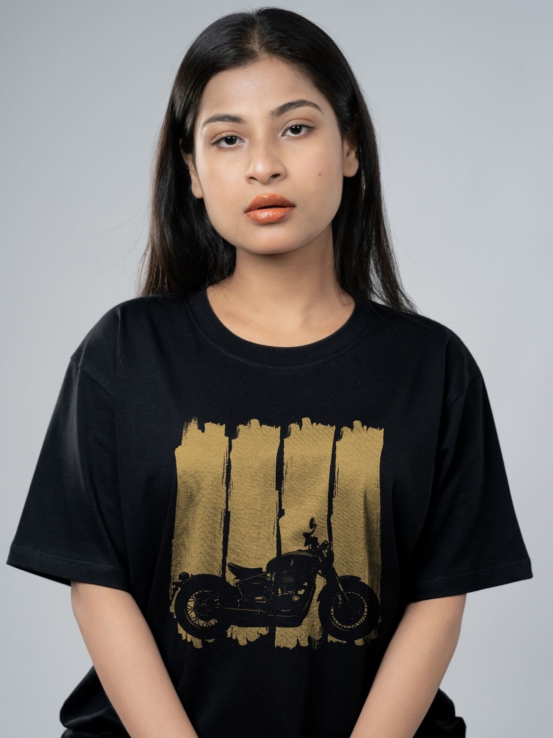 Roads to India® T-Shirt for Men – 100% Cotton Ladakh Motorcycle Rider Half Sleeve Round Neck Graphic Print Tee | Regular & Oversized Fit | 180/220 GSM | S–5XL | Black, Navy Blue