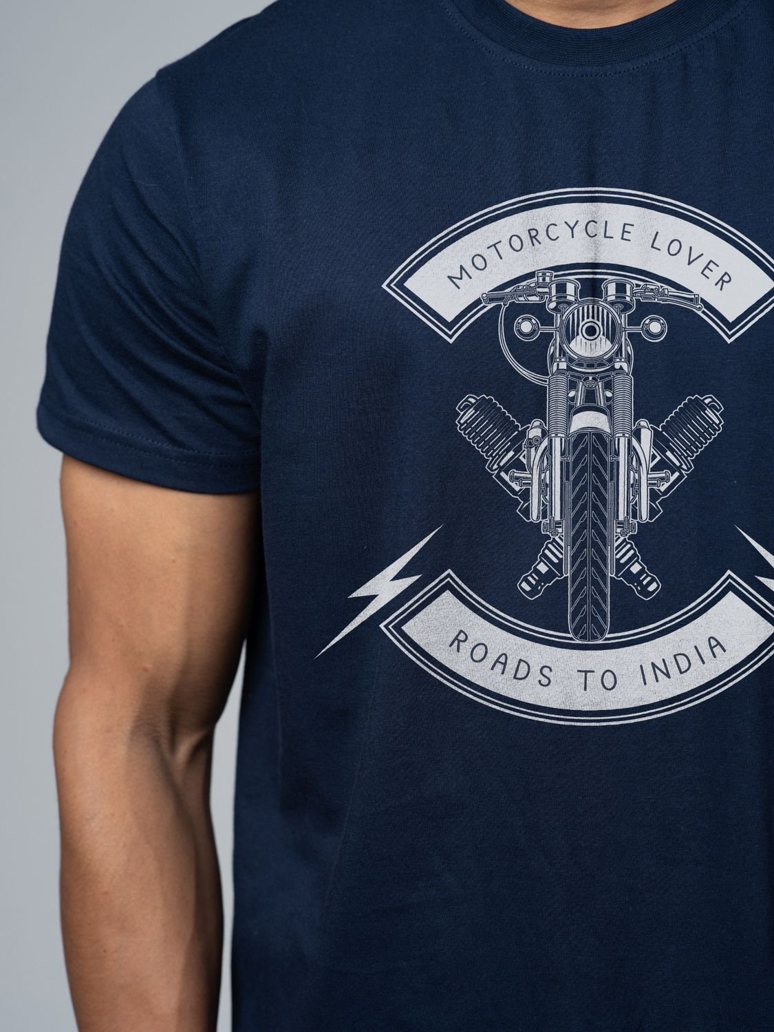 Roads to India® T-Shirt for Men – 100% Cotton Motorcycle Lover Half Sleeve Round Neck Graphic Print Tee | Regular & Oversized Fit | 180/220 GSM | S–5XL | Navy Blue, Red, Olive Green, Black