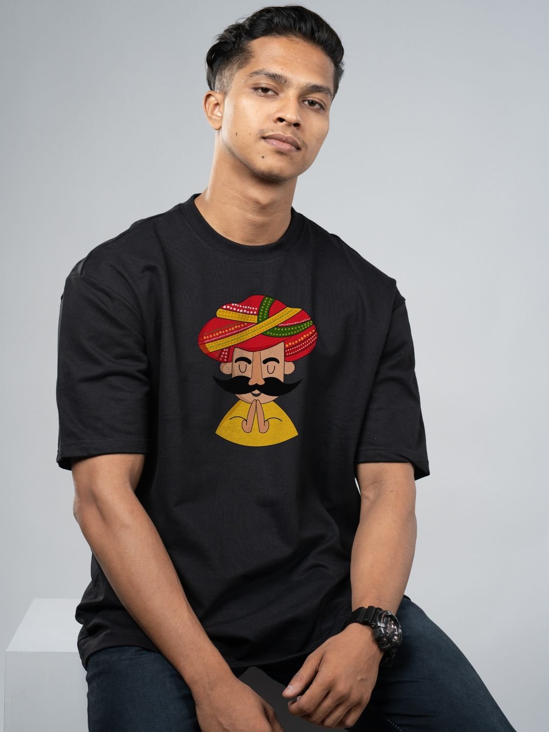 Roads to India® T-Shirt for Men – 100% Cotton Welcome to Rajasthan Unisex Half Sleeve Round Neck Graphic Print Tee | Regular & Oversized Fit | 180/220 GSM | S–5XL | White, Golden Yellow