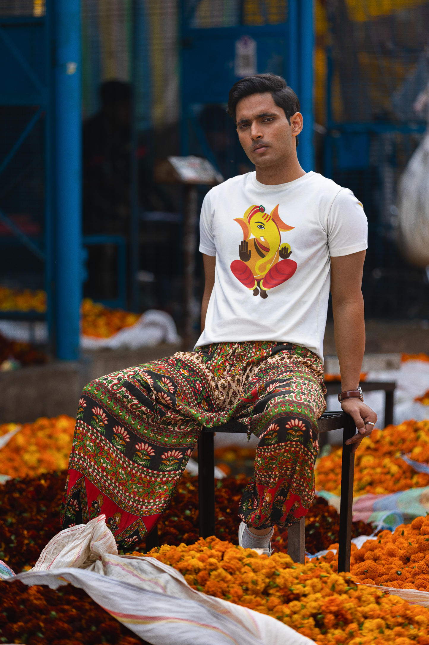 Ganesh Illustration - Exclusive Sitting Lord Ganesha -100% combed Organic cotton - Premium Quality - Unisex T shirt - Exclusive Design - Enjoy Ganesh Chaturthi With Roads To India