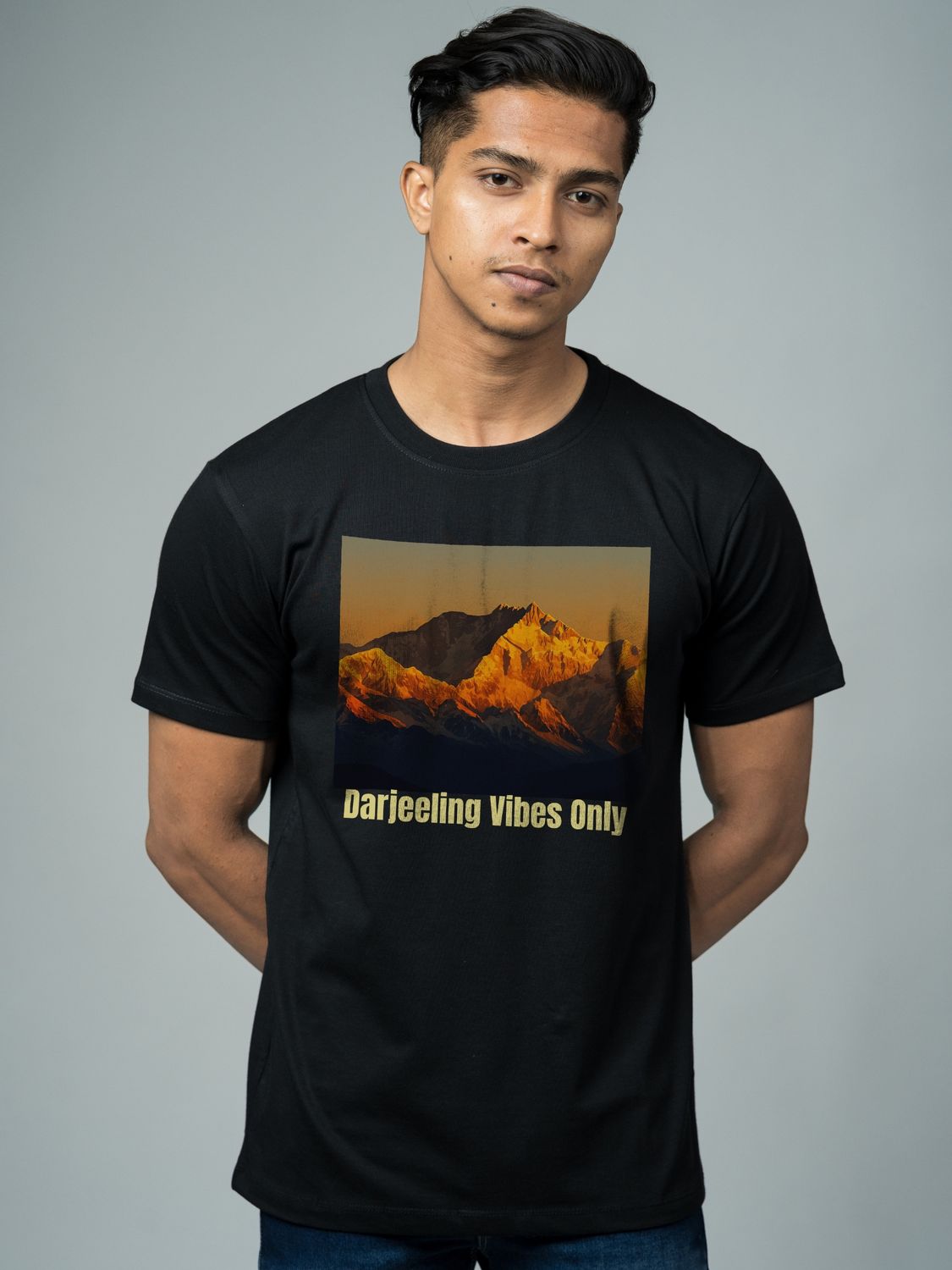 Roads to India® Pure Cotton Regular, Oversized Travel t-shirt for Men - Darjeeling - Unisex Round Neck Printed Casual fit Drop Shoulder 180-220 GSM | S - 5XL | Black