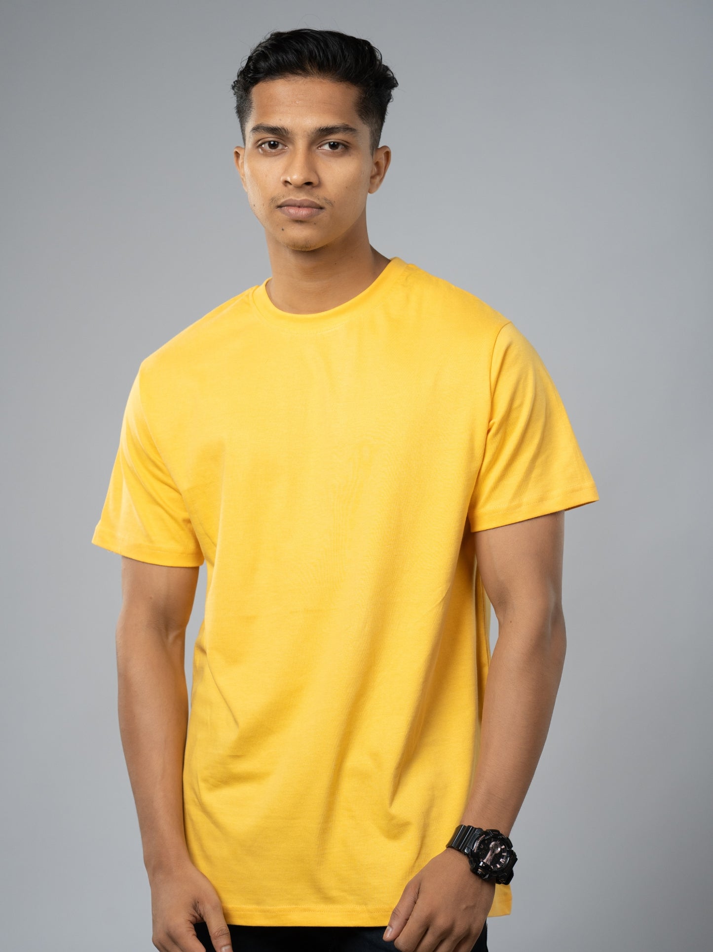 Roads to India® Men's Cotton Casual T-Shirt – Premium Plain T-Shirt | Unisex Fit (Regular)| 180 GSM | Half Sleeve, Round Neck | S–5XL | White, Black, Nevy Blue, Red, Golden Yellow, Olive Green, Grey