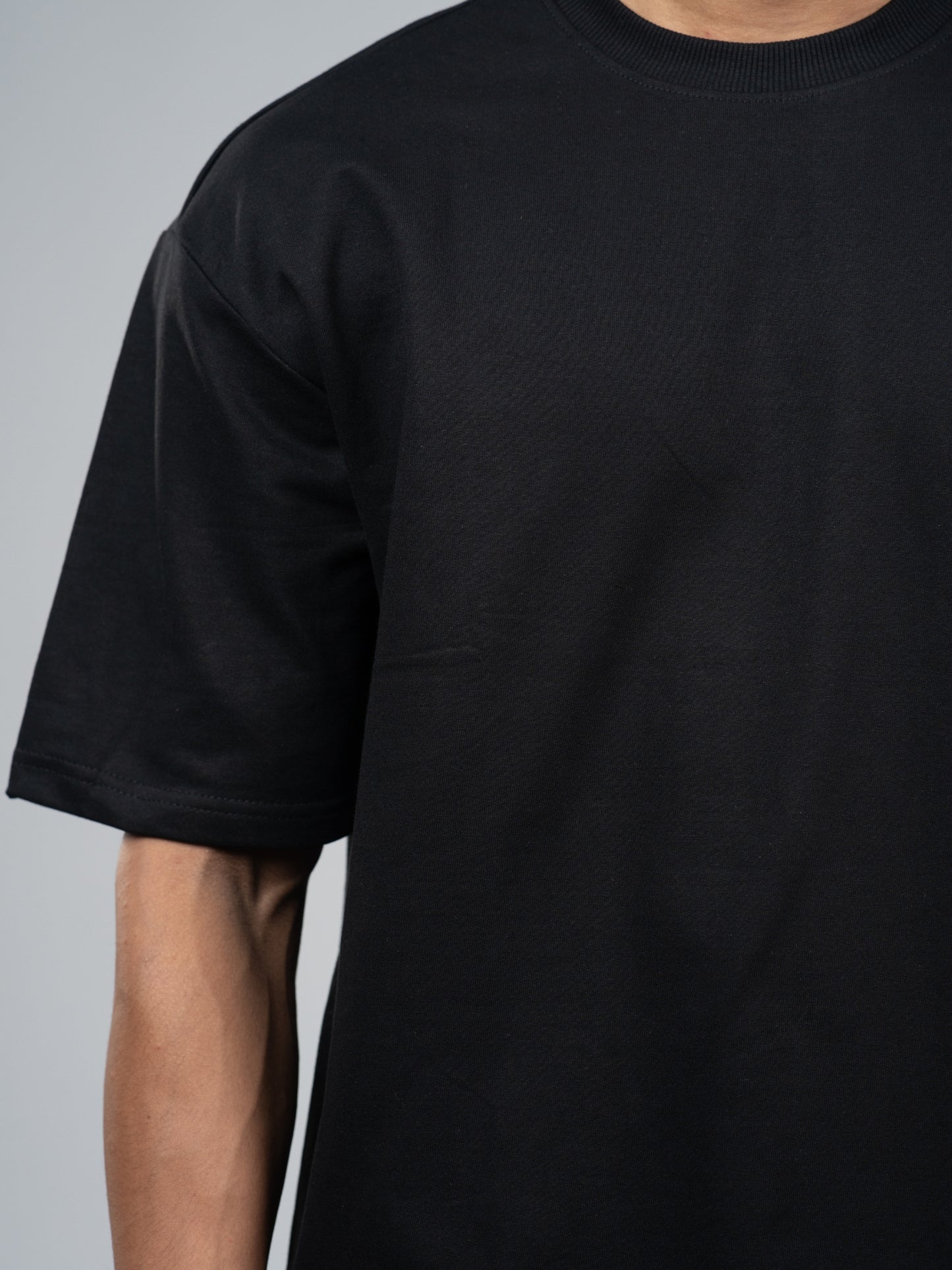 Roads to India® Men's Cotton Casual T-Shirt – Premium Plain Tee | Unisex Fit (Oversized) | 220 GSM | Half Sleeve, Round Neck | S–5XL | Black, Navy Blue, White