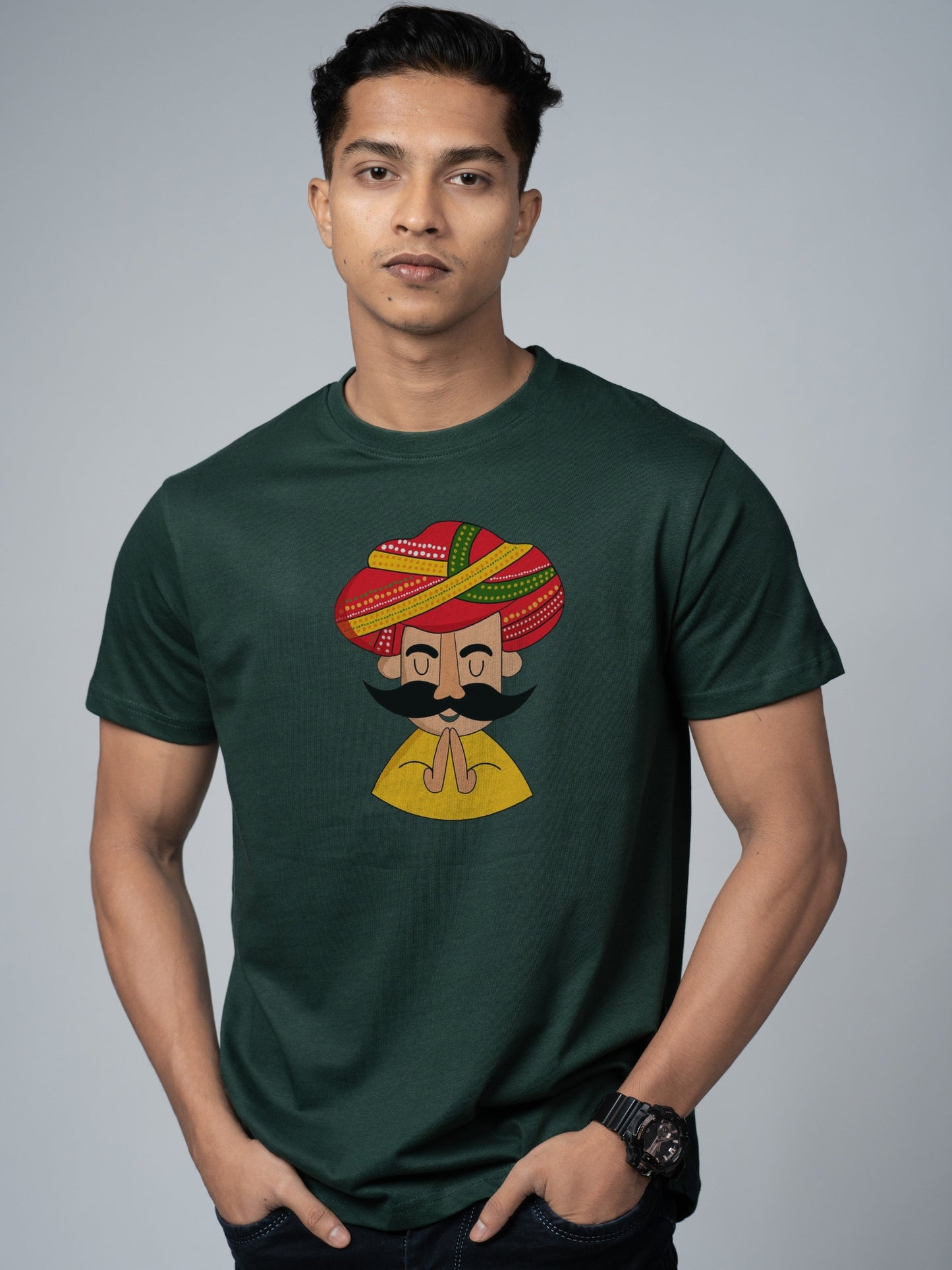 Roads to India® T-Shirt for Men – 100% Cotton Welcome to Rajasthan Unisex Half Sleeve Round Neck Graphic Print Tee | Regular & Oversized Fit | 180/220 GSM | S–5XL | White, Golden Yellow