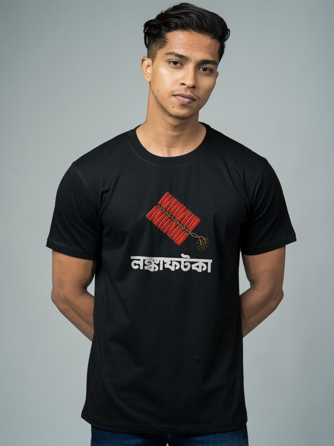 Roads to India® T-Shirt for Men – 100% Cotton Diwali Crackers Half Sleeve Round Neck Graphic Print Tee | Unisex Regular & Oversized Fit | 180/220 GSM | S–5XL | Black, Navy Blue