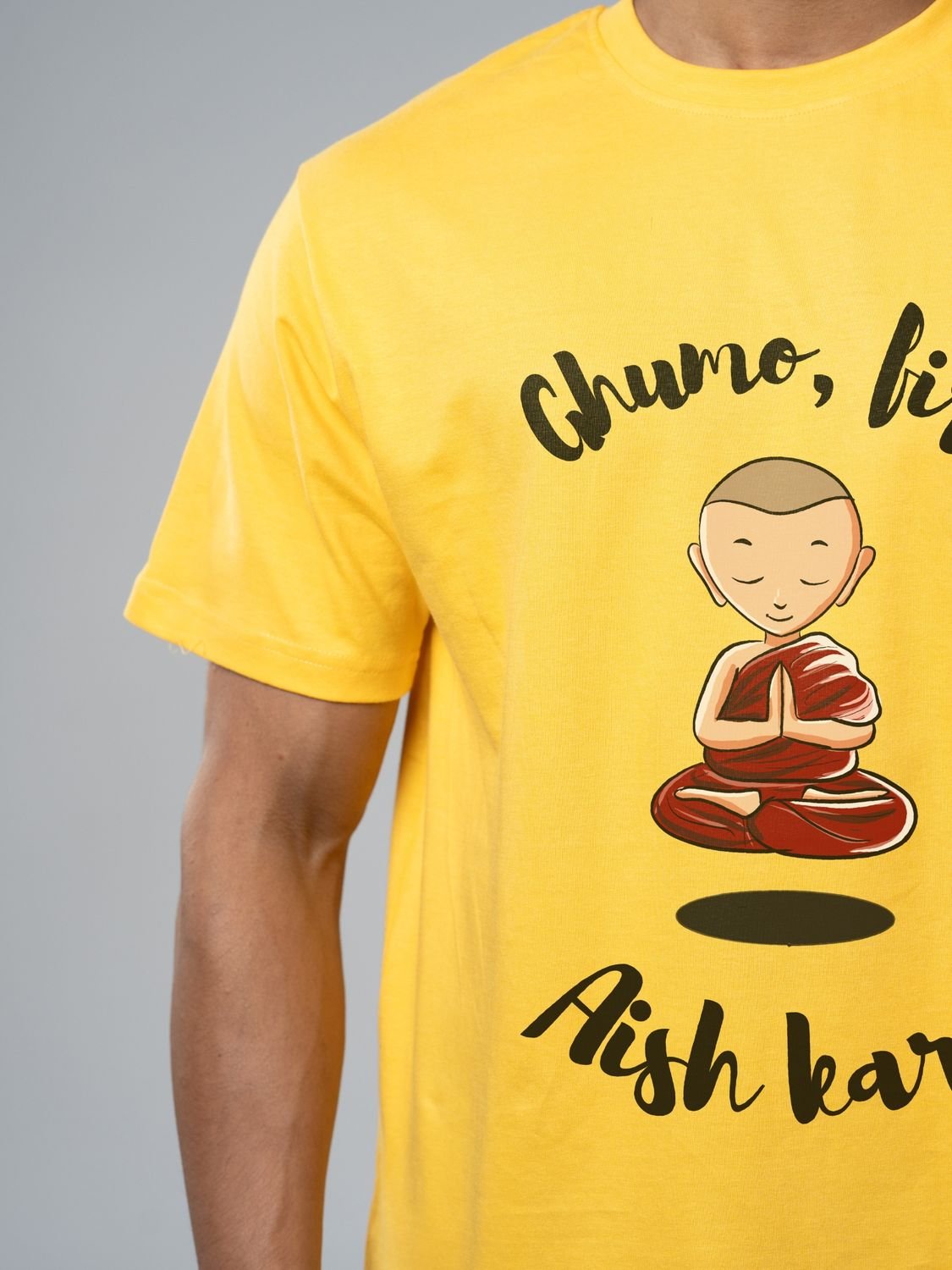Roads to India® Cotton T-Shirt for Men – Ghumo Firo Graphic Print Tee | Half Sleeve Round Neck | Unisex Regular & Oversized Fit | 180/220 GSM | White, Golden Yellow | S to 5XL