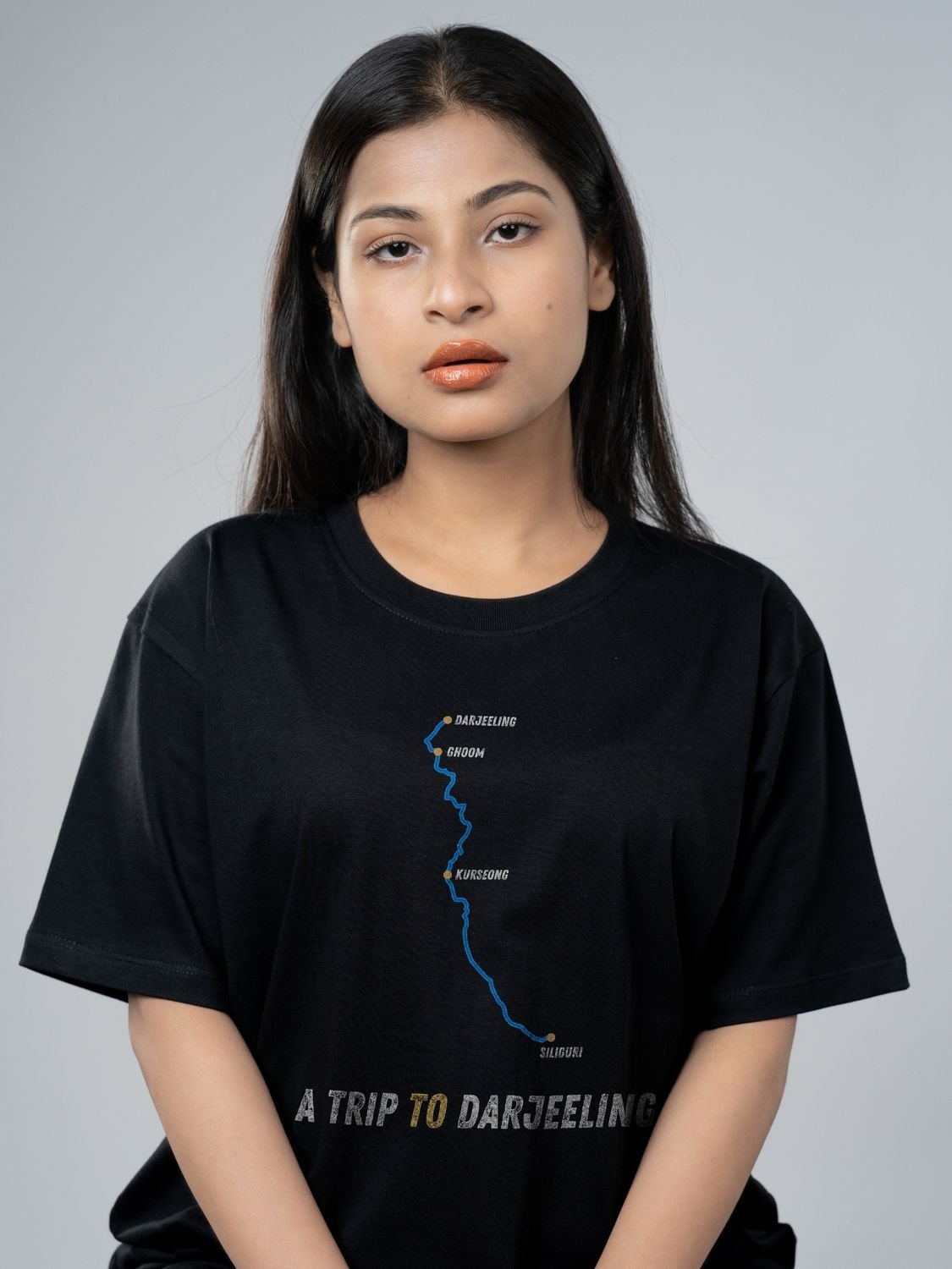 Roads to India® Men's Pure Cotton Travel T-Shirt – Siliguri to Darjeeling Graphic Tee | Unisex Fit (Regular & Oversized) | 180/220 GSM | Half Sleeve, Round Neck | S–5XL | Black, Navy Blue, Olive
