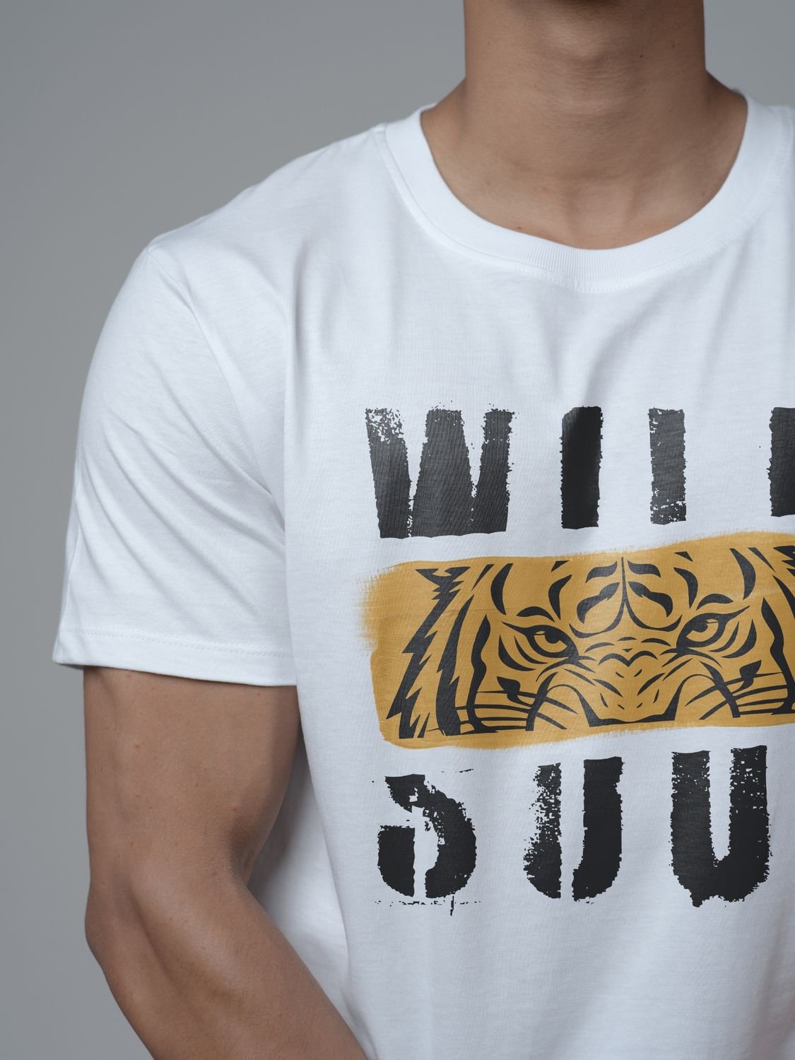 Roads to India® Men's Cotton Casual T-Shirt – Wild Soul Graphic Tee | Unisex Fit (Regular & Oversized) | 180/220 GSM | Half Sleeve, Round Neck | S–5XL | Black, Navy Blue, White