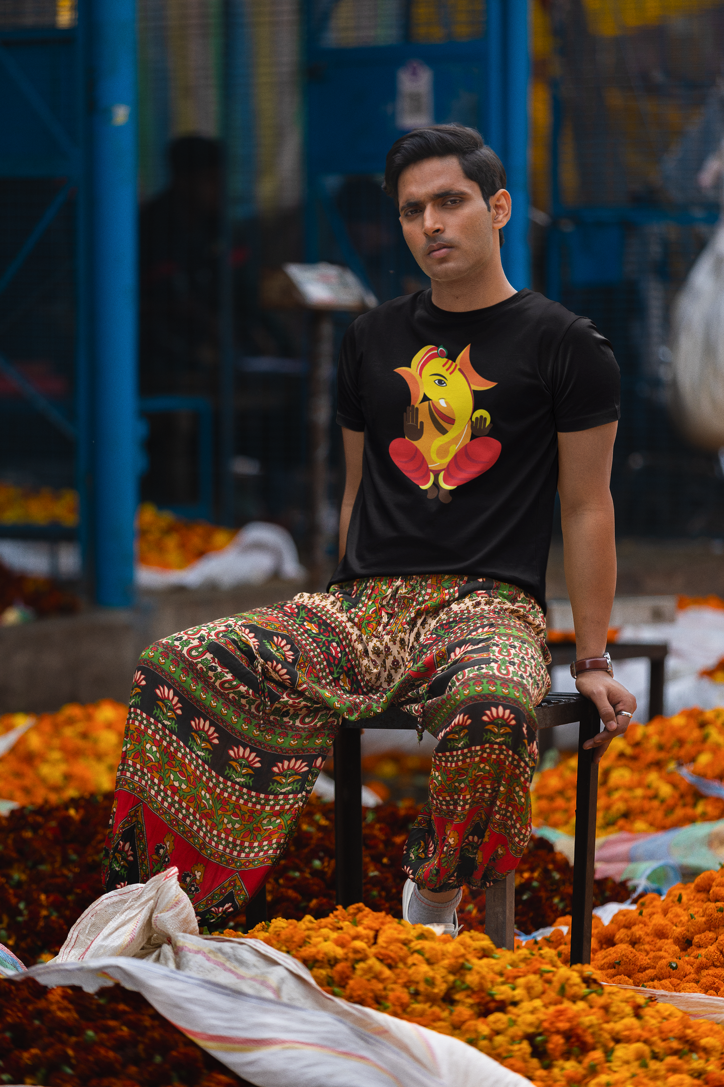 Ganesh Illustration - Exclusive Sitting Lord Ganesha -100% combed Organic cotton - Premium Quality - Unisex T shirt - Exclusive Design -  Enjoy Ganesh Chaturthi With Roads To India